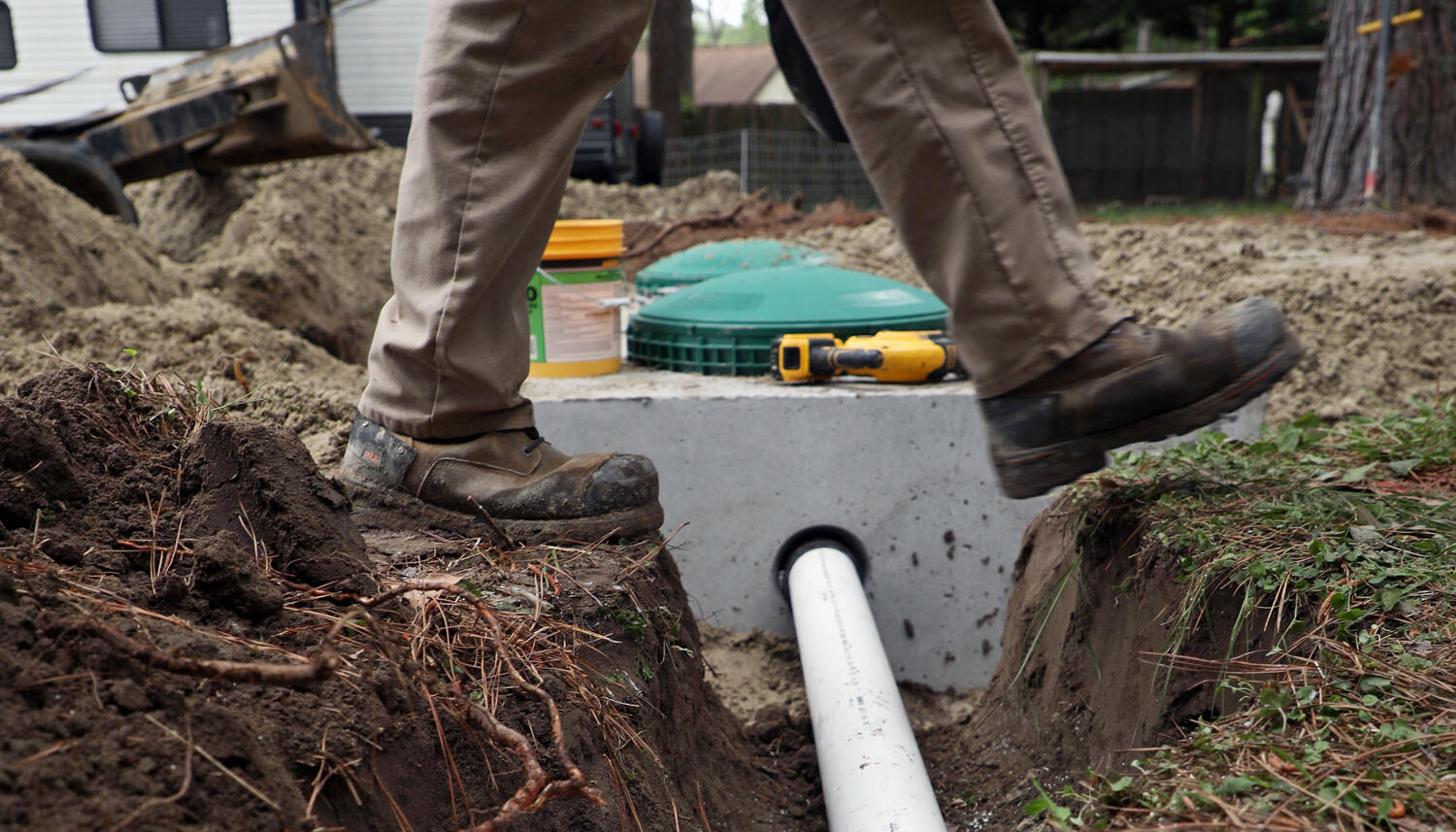Septic tank installation. Photo courtesy of Virginia Sea Grant.